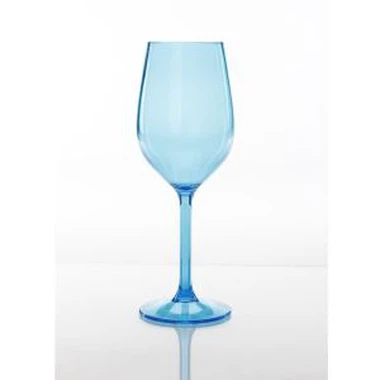 Plastist veiniklaasidega käsitöö